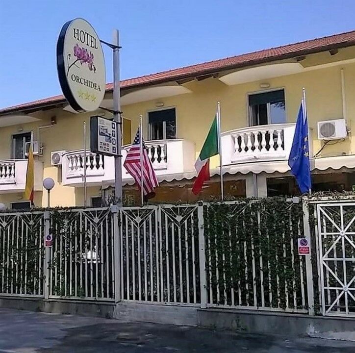 오르키데아 호텔 줄리아노인캄파니아 외부 사진